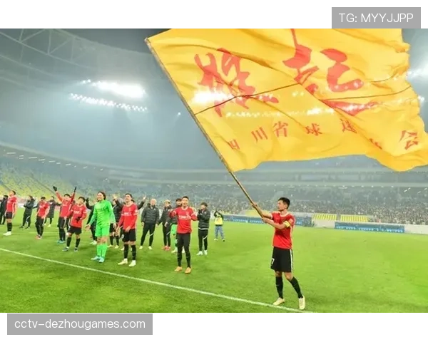 【2026年4月中超联赛·赛事筹办·动态成都凤凰山专业足球场启动智慧座椅改造，计划新增无线充电功能